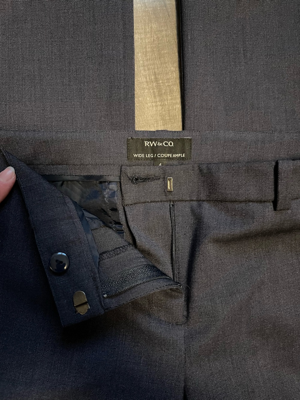 RW&CO wide leg dress pant